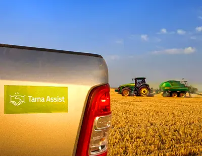 Tama Assist: your local in-field assistant