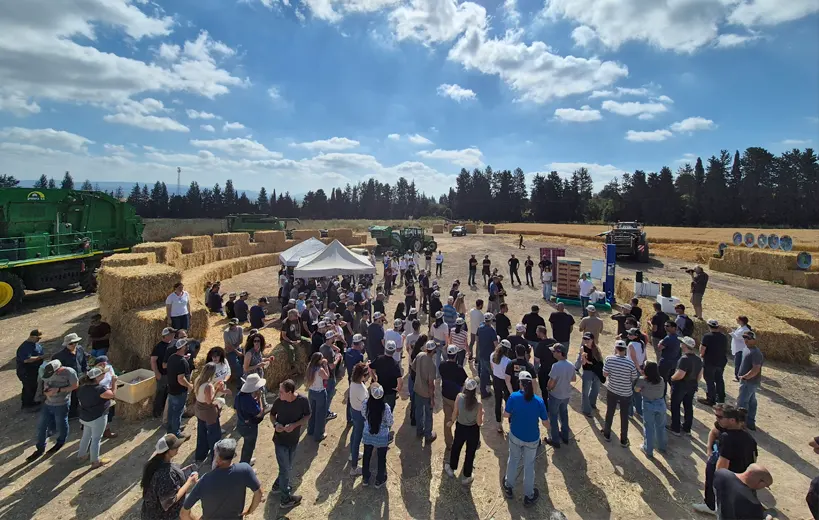 Tama HQ workers in the field
